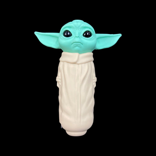 Baby Yoda Hand Pipe